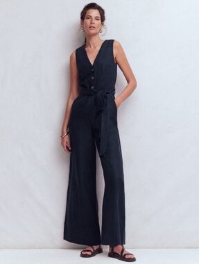 Ellen Tracy Linen Blend Jumpsuit